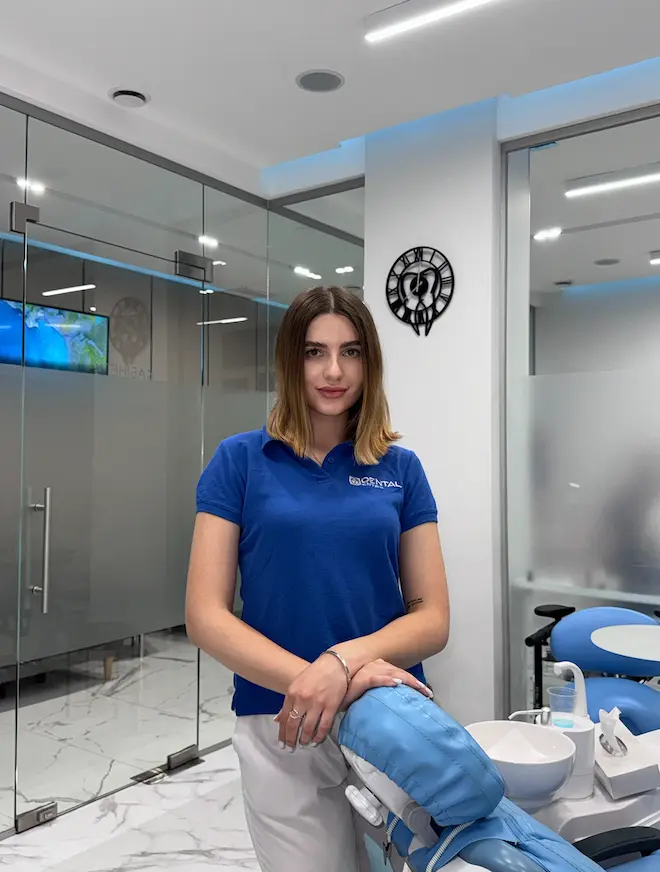 Извекова Любовь Владимировна ортодонт DentalKnysh